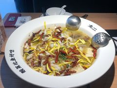 老坛子酸菜鱼-新太二·鲜料川菜(晶耀前滩店)