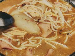 -肥汁米蘭香港米线(长宁来福士店)