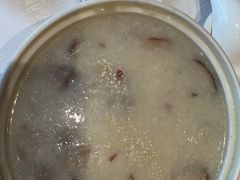 -景月阁空中食府(希尔顿酒店)