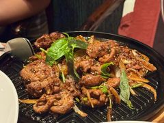 罗勒叶炒手切羊肉-小大董·烤鸭(王府井apm店)