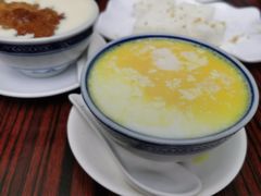 热姜撞奶-周大娘牛乳(旧寨古村总店)