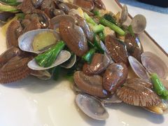 -启东海鲜人家(古美路店)