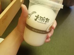 可尔必思饮料-熊吞·大碗丼烧肉饭(济宁万达广场店)