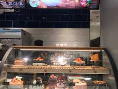 -DQ·蛋糕·冰淇淋(周浦万达店)