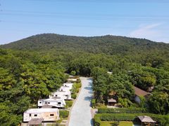 -汤山温泉房车营地 茶温泉