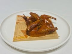 红烧中山乳鸽-富淳饭店(世纪公园店)