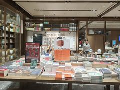 -凤凰国际书城(凤凰广场店)