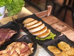 -胡悦里韩式烤肉(芝罘万达广场店)
