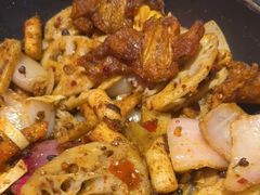 干锅牛蛙-渝蛙馆(新百店)