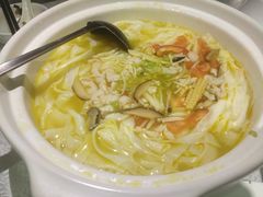 酸湯沙河粉-沙河粉村·国家非遗传承(云台店)