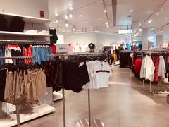 -H&M(天一广场店)