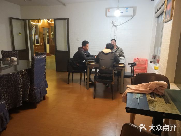 梦缘水乡·湖景餐厅大堂图片
