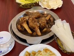 -聚首堂·特色小吃·肘子(什刹海德胜门店)