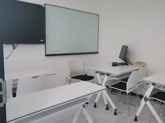 -新航道雅思托福·留学·考研培训(人民广场校区)
