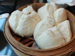 蜜汁叉烧包-中山保利艾美酒店-乐美中餐厅