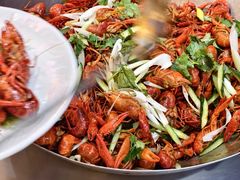 -涨巢·潮玩水疗局