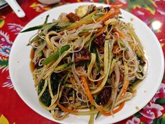 -闯关东东北农家菜(崂山石老人店)