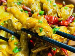 姜辣凤爪-老码头鲜鱼馆