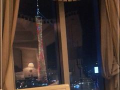 -广州富力丽思卡尔顿酒店