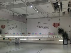 -Jumphai室内蹦极运动