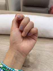 -进巍美甲美睫店
