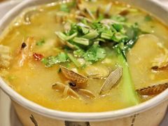-何记花甲(海岸城旗舰店)