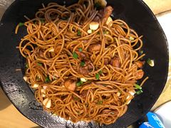 爆辣小公鸡炒面-望京一号·重庆江湖菜(工体店)