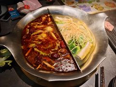 -湊湊火锅·茶憩(合生汇购物中心店)