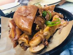 李家猪蹄半只-以前的小酒馆(中山广场店)