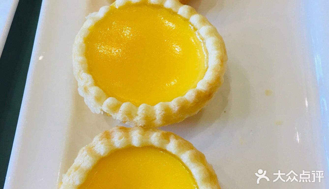 特色大餐包差不多每桌都点，特价