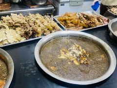 -六姑龟苓膏糖水卤水店