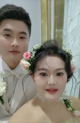 -都市丽人婚纱摄影