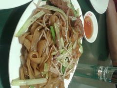 -广东仔港式茶餐厅(银泰店)