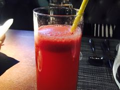 西瓜汁-卡普里披萨·牛扒·下午茶