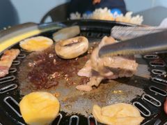 -胡悦里韩式烤肉(芝罘万达广场店)