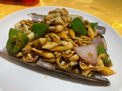 -鹏城人家海鲜酒家·23年老字号(较场尾店)