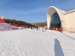 -亚布力新体委滑雪场