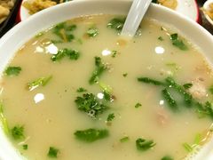-高玛纳驴肉火烧(一世界店)