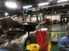 -青岛六和汽车4S店·江铃福特