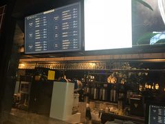 -湊湊火锅·茶憩(杭州湖滨银泰in77店)