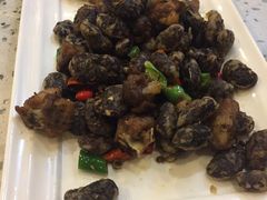 -兔行天下-鸿鹤鲜锅兔(中海国际店)