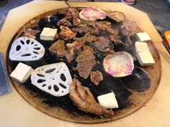 -阿昌白族石板烧·菌锅(大理古城店)