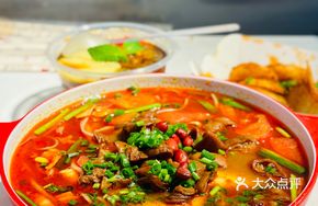 Copper Pot Intestine Rice Noodles