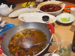 -渝信川菜 · 川味家常菜(财富购物中心店)