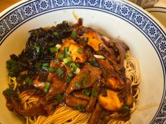 -沪西老弄堂面馆(定西路店)