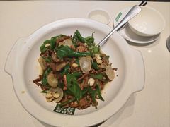 -绿草地·湘菜(7mall店)