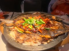 -鸣记脆皮烤鱼·海鲜烤鱼(三八广场店)
