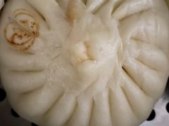 -馋笼小食堂-青岛大虾包(繁花里店)