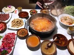 -贵府酸汤牛肉火锅·贵州老字号(飞山街店)