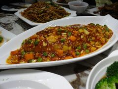 干烧大黄鱼-功德林(南京西路店)